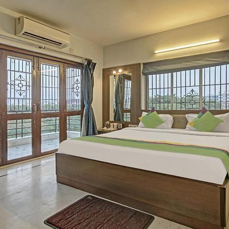 Hotel Treebo Sreemaa Newtown Panchuria Exterior foto