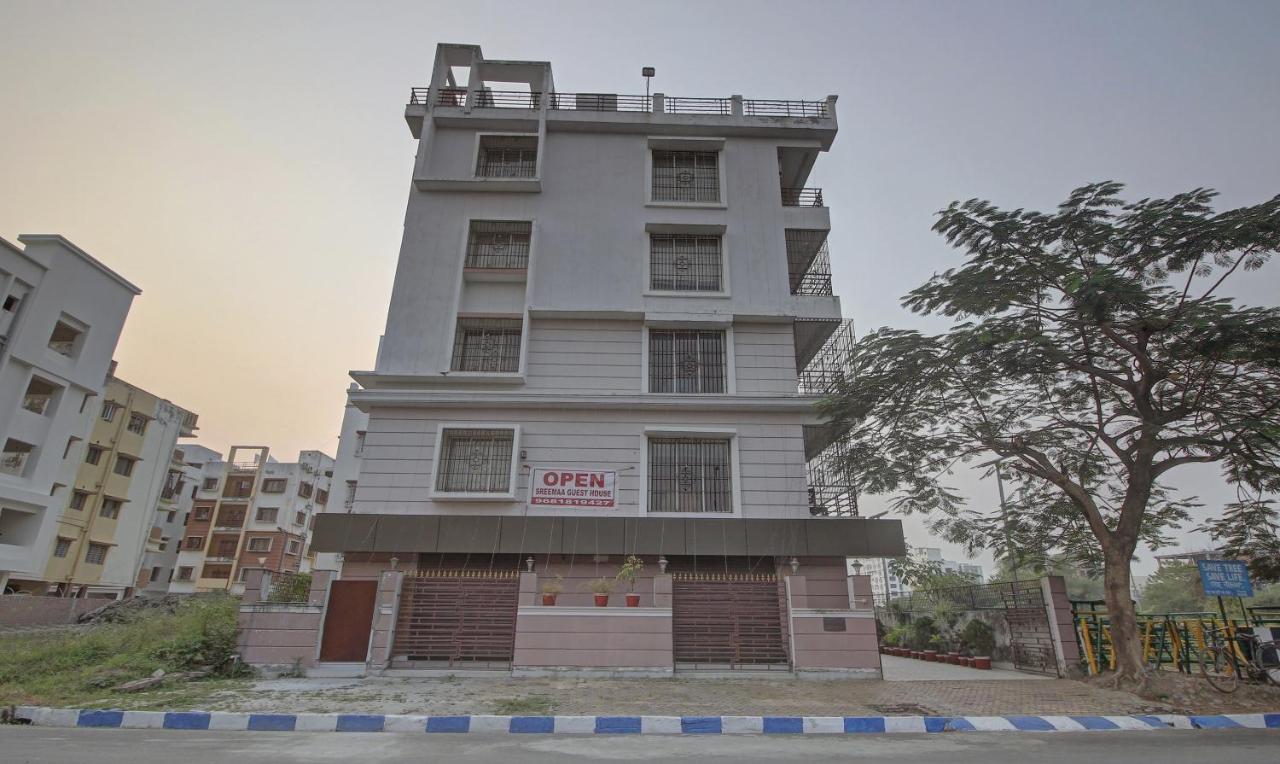 Hotel Treebo Sreemaa Newtown Panchuria Exterior foto
