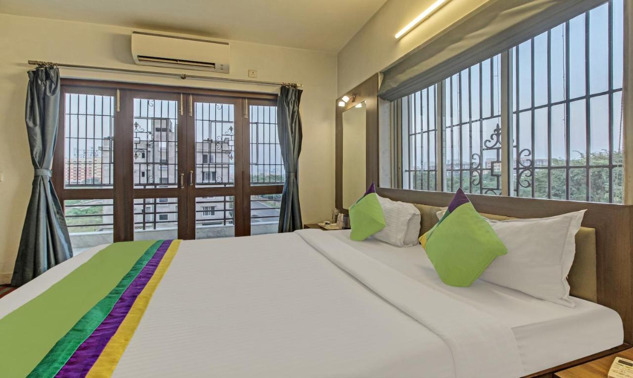 Hotel Treebo Sreemaa Newtown Panchuria Exterior foto