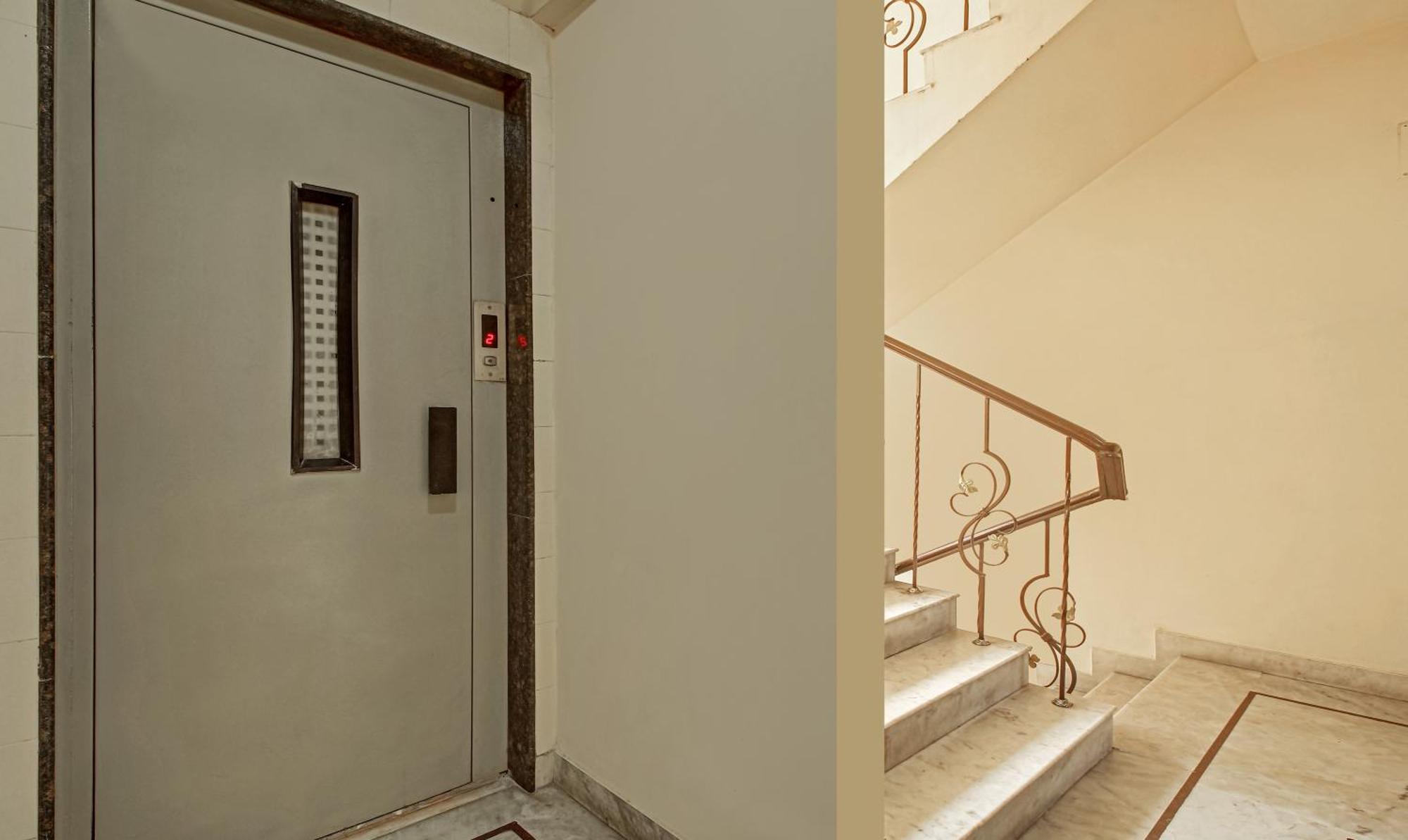 Hotel Treebo Sreemaa Newtown Panchuria Exterior foto